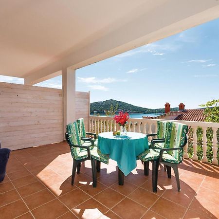 Amazing Apartment In Tisno With Wifi Eksteriør billede